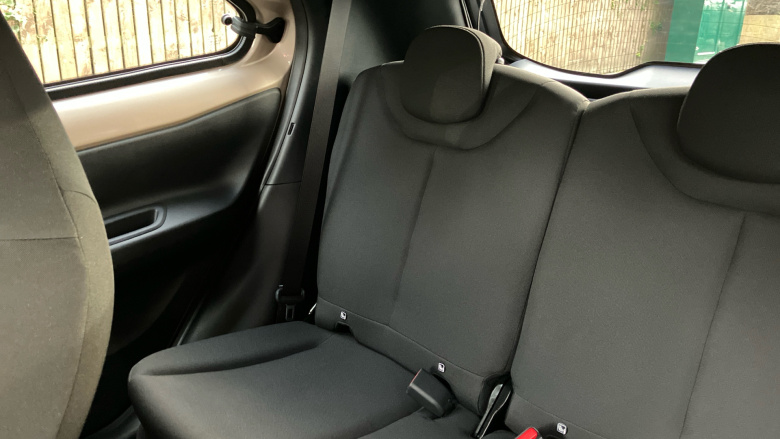 Toyota Aygo X 1.0 VVT-i Edge 5dr Petrol Hatchback